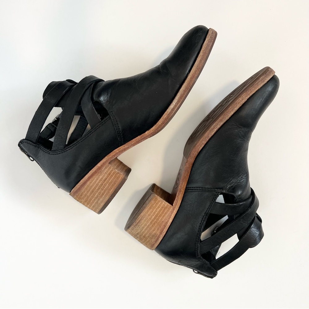 Kork Ease Jardin black leather ankle booties Strappy boots Size 11 Moto boots - Picture 9 of 13